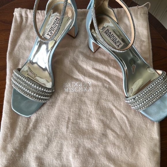 Badgley Mischka Wedding Sandals Blue Size 7.5